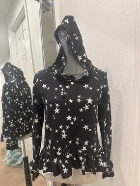 Generation Love Black Star Pullover Hoodie Shirt
